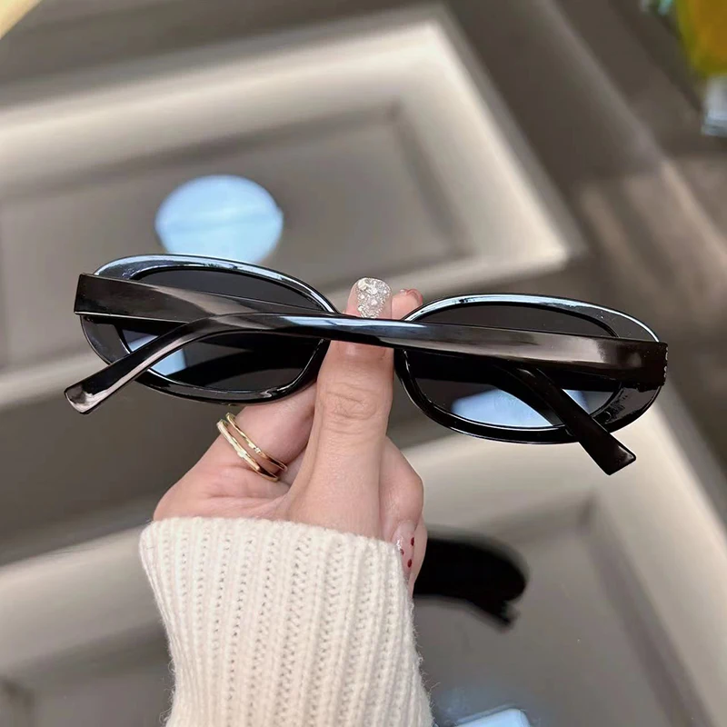 Nuevas Gafas de Sol Ovaladas V - Decorative Mirror reseña y precio